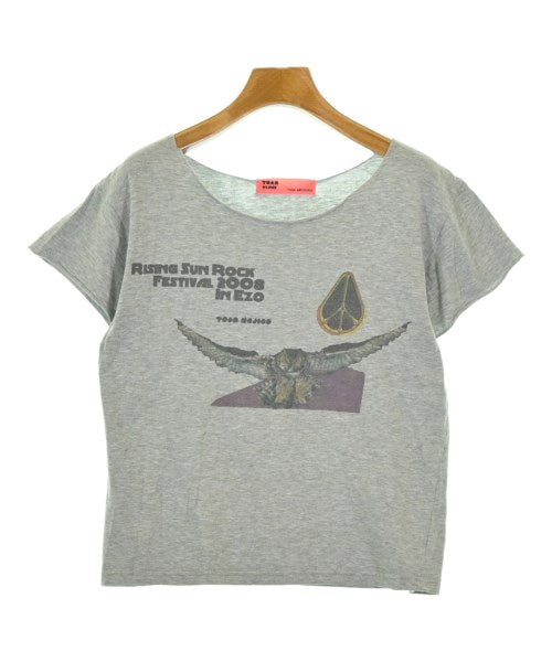 TOGA เสื้อยืด/เสื้อท็อปส์