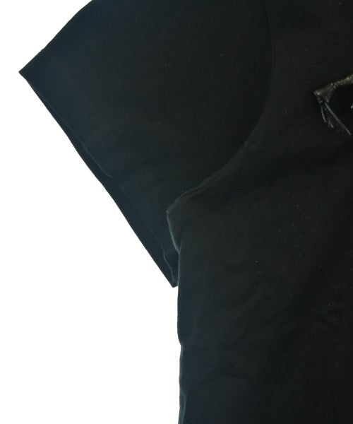 TOGA เสื้อยืด/เสื้อท็อปส์