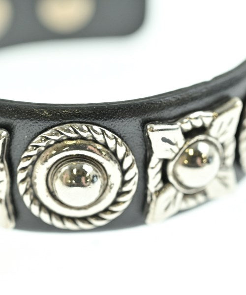TOGA สร้อยข้อมือ/กำไล