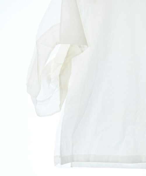 TOGA เสื้อยืด/เสื้อท็อปส์