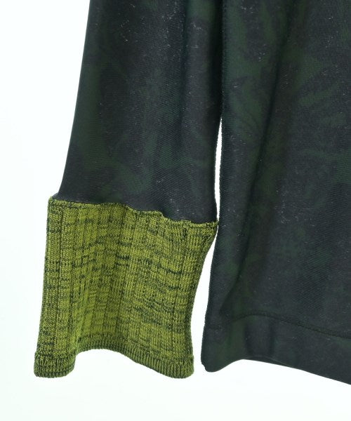 TOGA เสื้อยืด/เสื้อท็อปส์