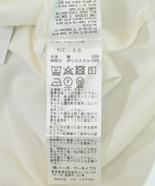 TOGA เสื้อยืด/เสื้อท็อปส์