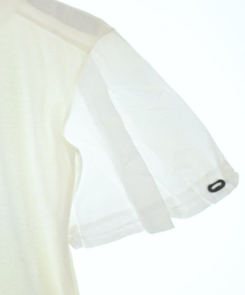 TOGA เสื้อยืด/เสื้อท็อปส์