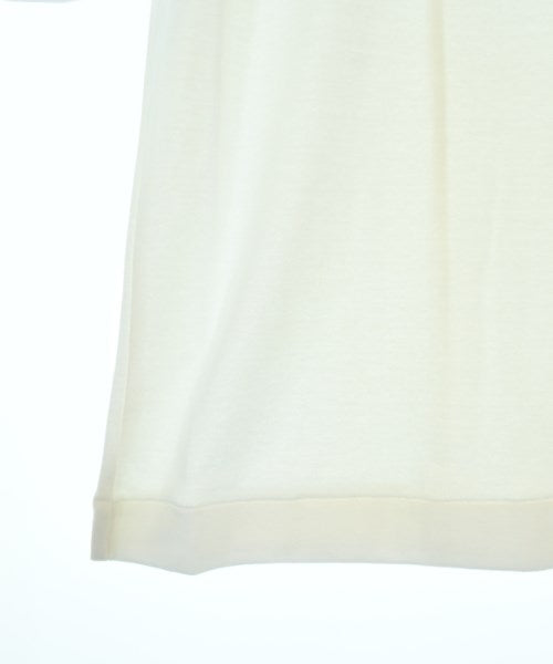 TOGA เสื้อยืด/เสื้อท็อปส์