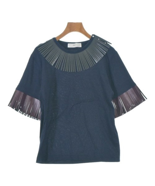 TOGA เสื้อยืด/เสื้อท็อปส์