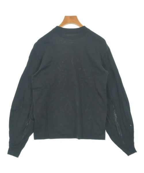 TOGA เสื้อยืด/เสื้อท็อปส์