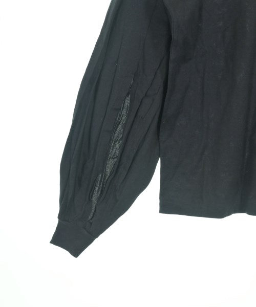 TOGA เสื้อยืด/เสื้อท็อปส์
