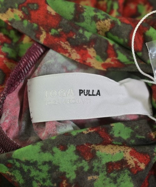 TOGA เสื้อยืด/เสื้อท็อปส์