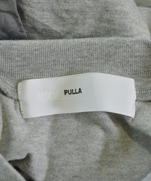TOGA เสื้อยืด/เสื้อท็อปส์