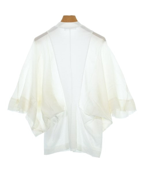 TOGA เสื้อยืด/เสื้อท็อปส์