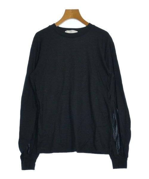 TOGA เสื้อยืด/เสื้อท็อปส์