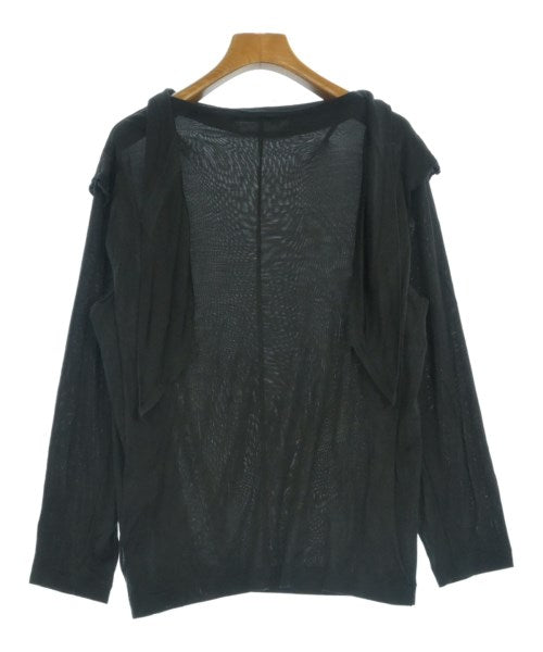 TOGA เสื้อยืด/เสื้อท็อปส์