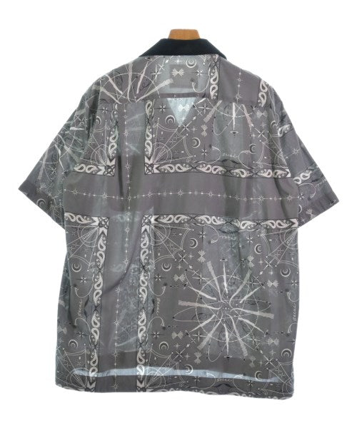 sacai เสื้อลำลอง