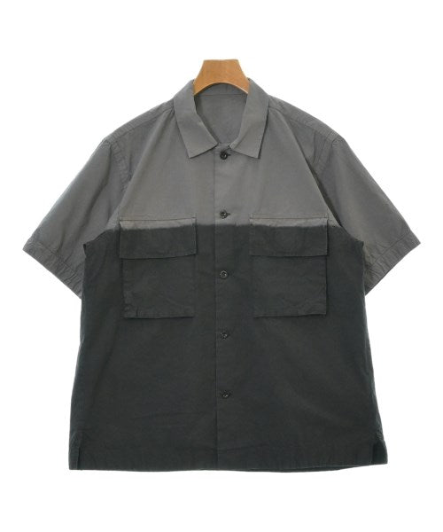 sacai เสื้อลำลอง