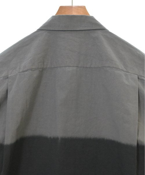 sacai เสื้อลำลอง