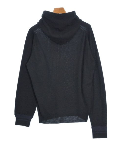 sacai เสื้อกันหนาว