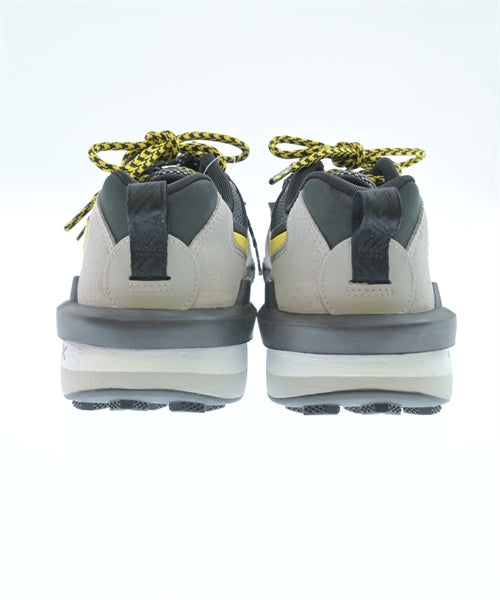 sacai รองเท้าผ้าใบ