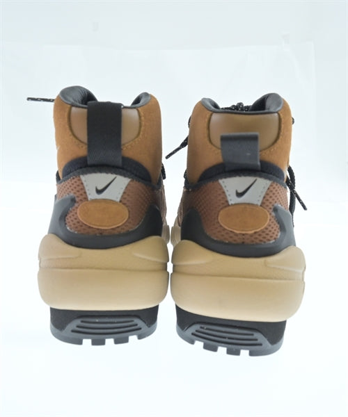 sacai รองเท้าผ้าใบ