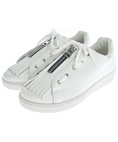 A.P.C. รองเท้าผ้าใบ