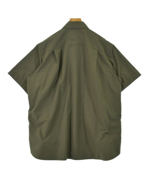 sacai เสื้อลำลอง