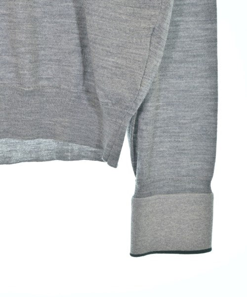 sacai เสื้อกันหนาว