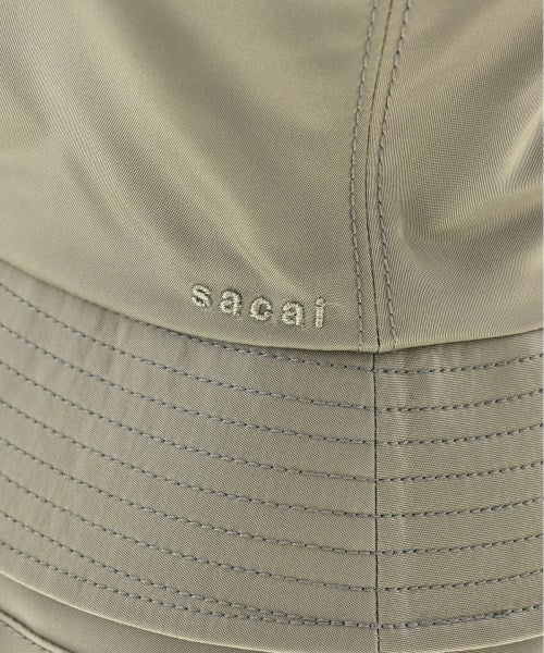 sacai หมวก
