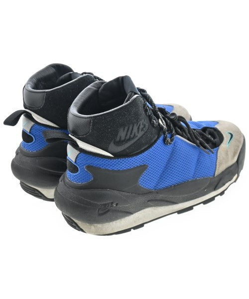 sacai รองเท้าผ้าใบ