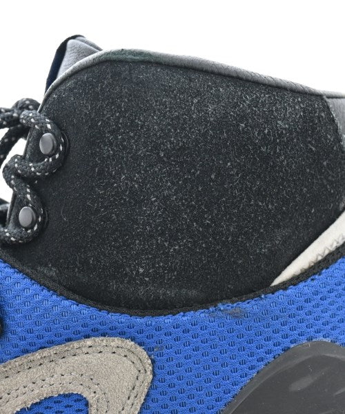 sacai รองเท้าผ้าใบ