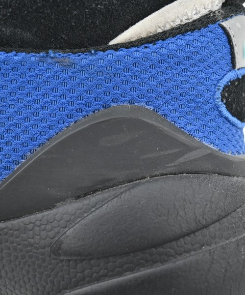 sacai รองเท้าผ้าใบ