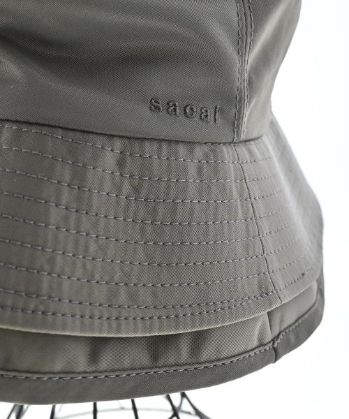 sacai หมวก อื่น
