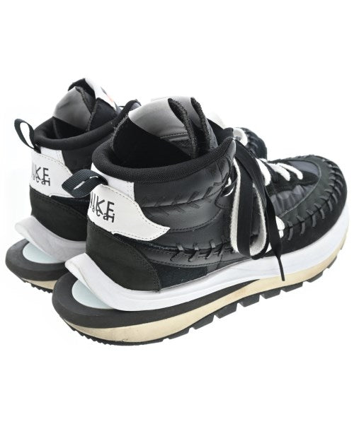 sacai รองเท้าผ้าใบ