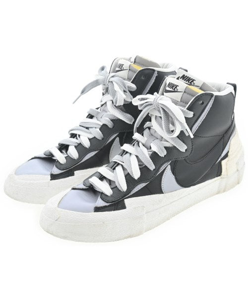 sacai รองเท้าผ้าใบ