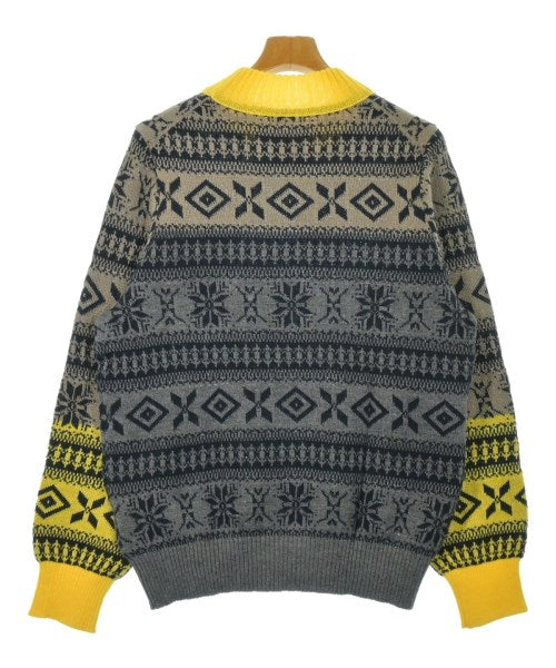 sacai เสื้อกันหนาว