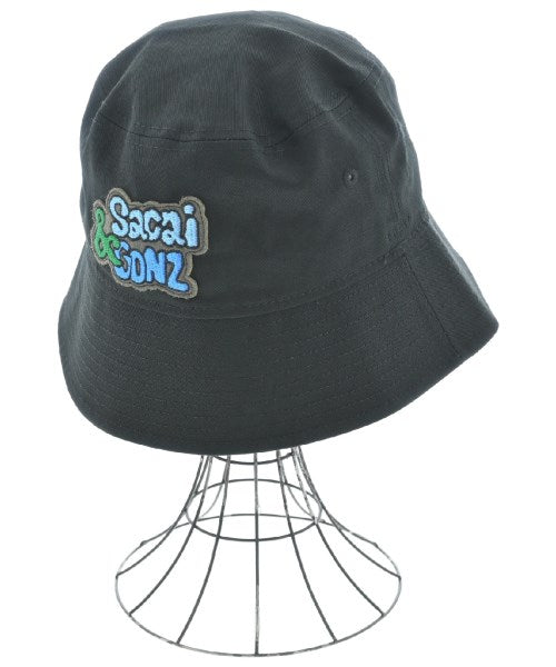 sacai หมวก