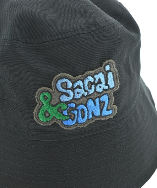 sacai หมวก
