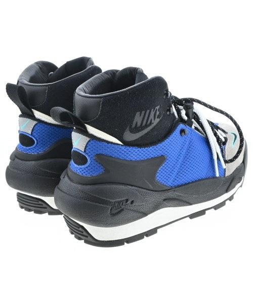 sacai รองเท้าผ้าใบ