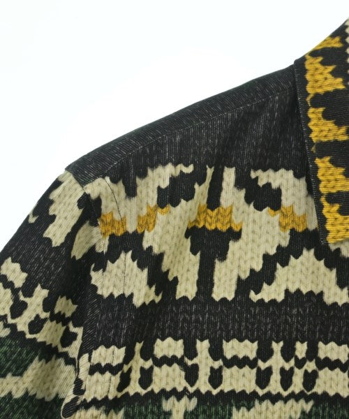 sacai เสื้อลำลอง