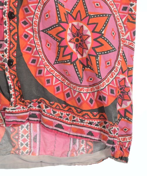 sacai เสื้อลำลอง