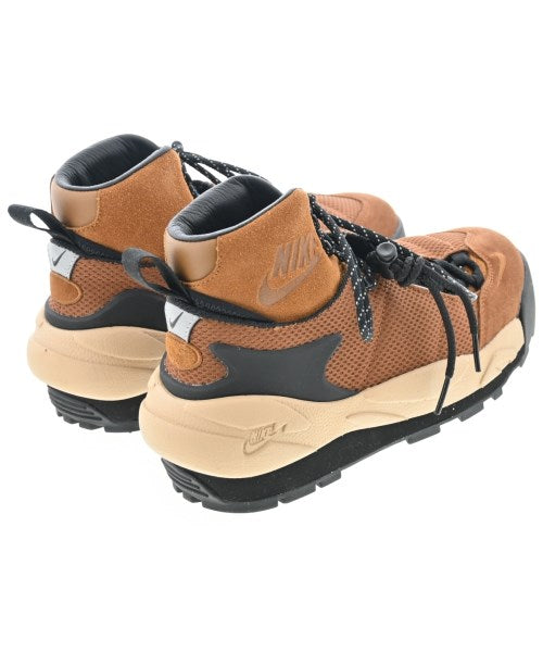 sacai รองเท้าผ้าใบ