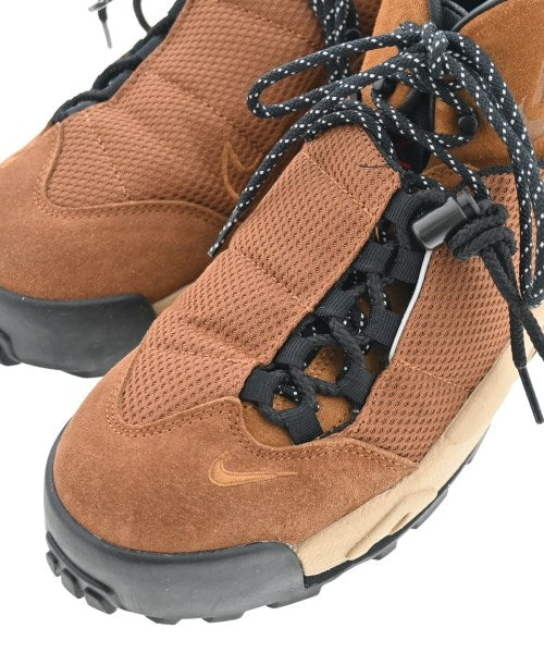 sacai รองเท้าผ้าใบ