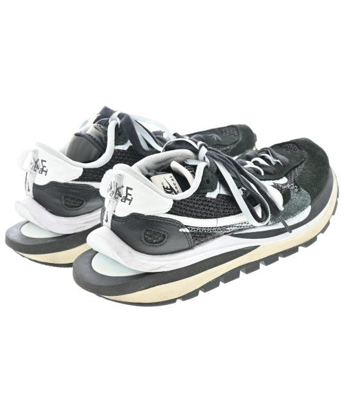 sacai รองเท้าผ้าใบ