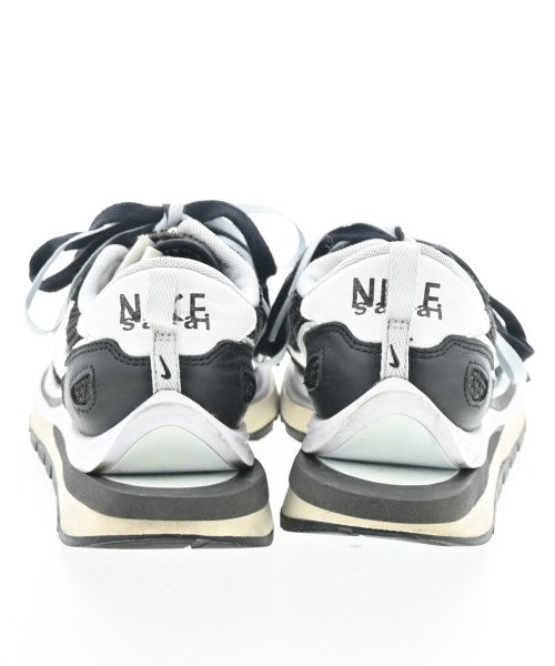 sacai รองเท้าผ้าใบ