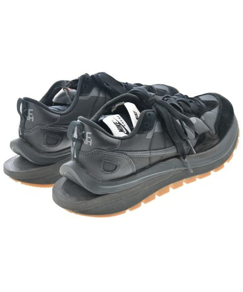 sacai รองเท้าผ้าใบ