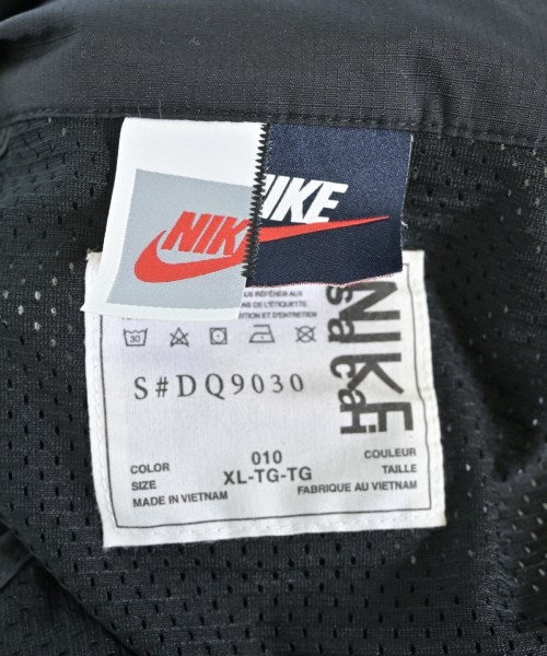 sacai เสื้อพาร์กาภูเขา