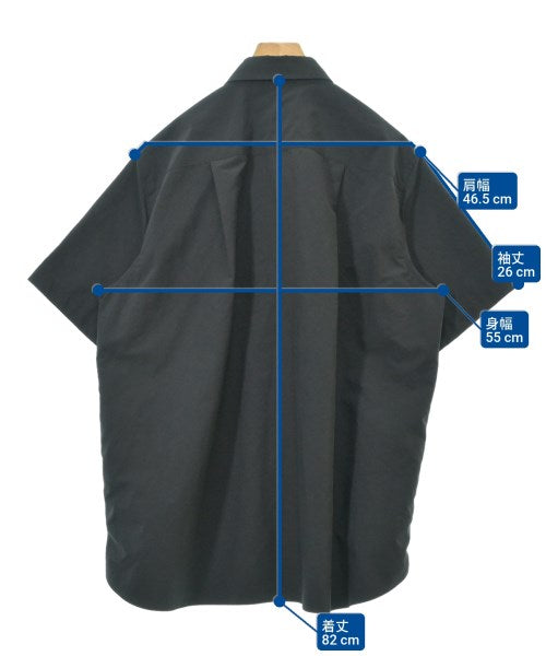 sacai เสื้อลำลอง