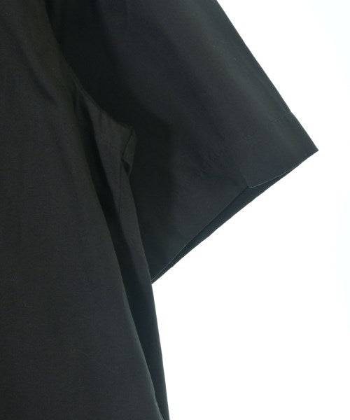 sacai เสื้อลำลอง