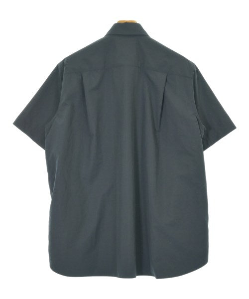 sacai เสื้อลำลอง