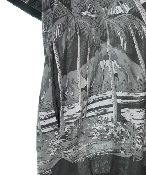 sacai เสื้อลำลอง