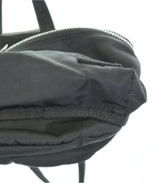 sacai กระเป๋าสะพาย