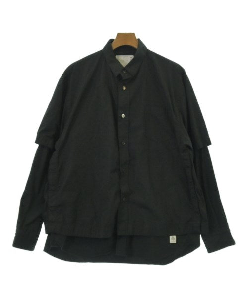 sacai เสื้อลำลอง